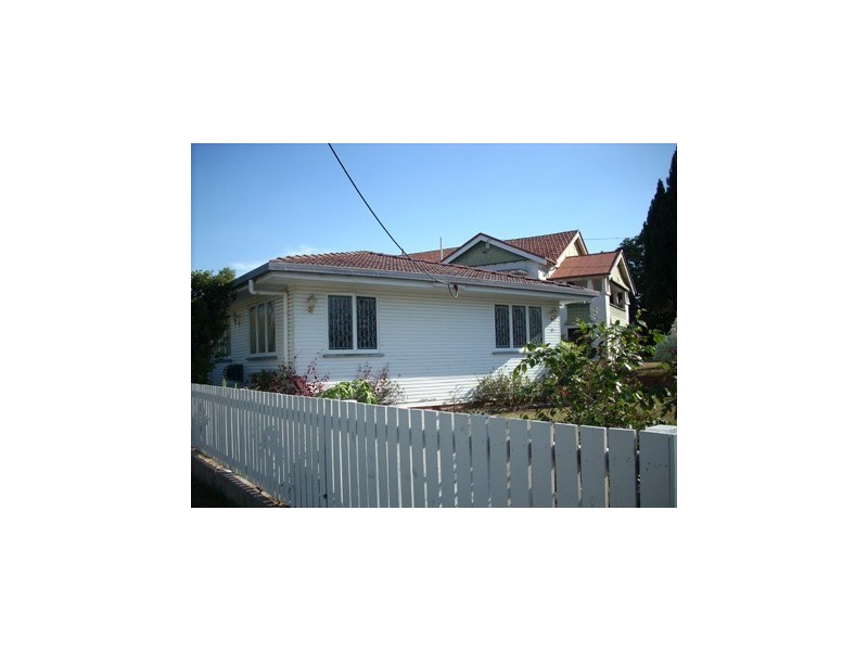 15 Gilmore Street, Tarragindi QLD 4121