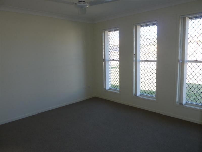 12 Gordon Drive, Bellbird Park QLD 4300