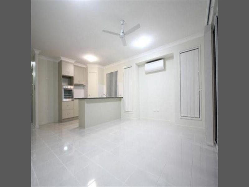31 Gordon Drive, Bellbird Park QLD 4300