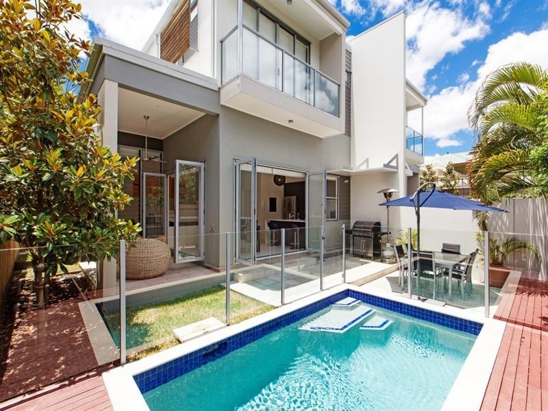 2/30 Paragon Street, Yeronga QLD 4104