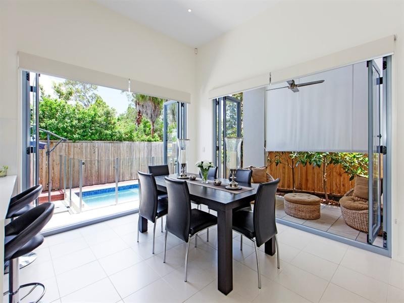 2/30 Paragon Street, Yeronga QLD 4104