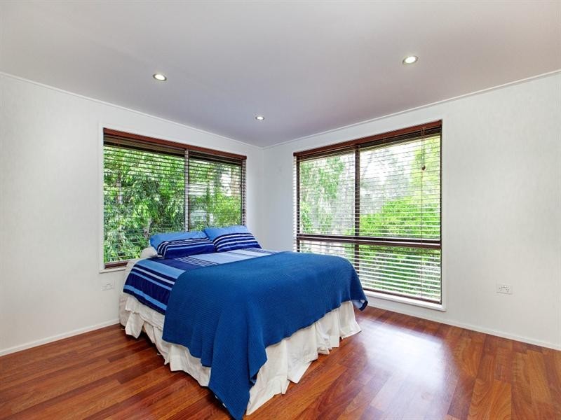 40 Joachim Street, Holland Park West QLD 4121