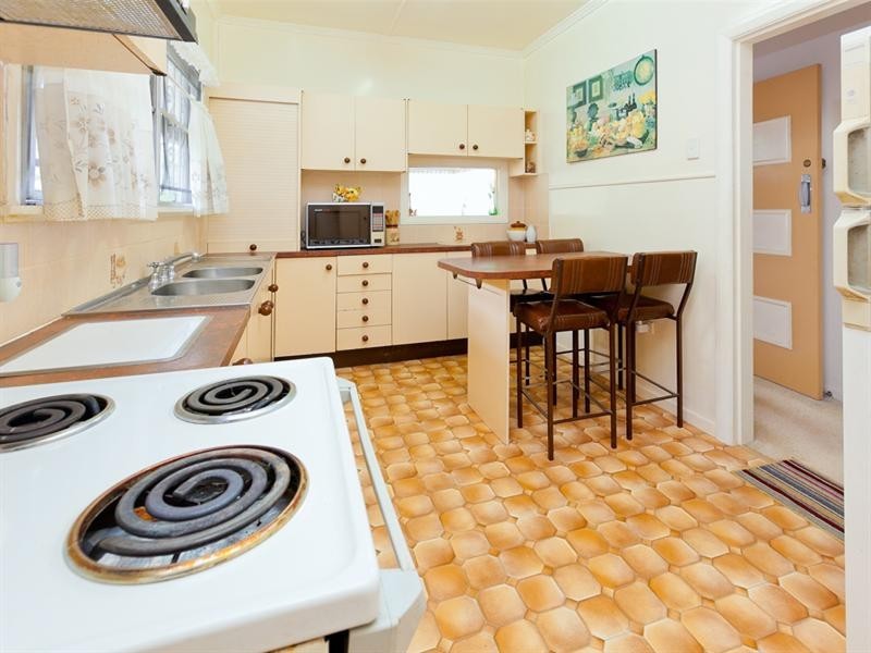 24 Arunta Street, Tarragindi QLD 4121