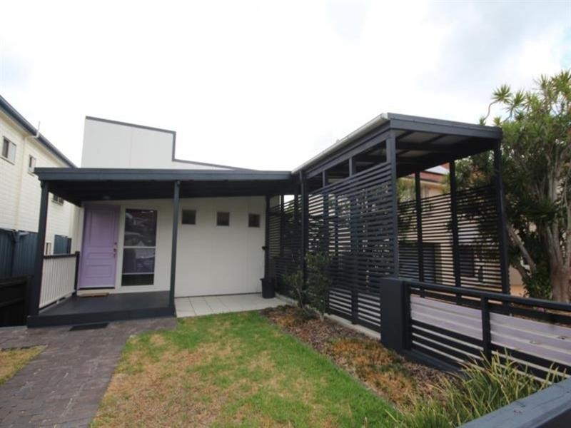 3 Coonara Street, Holland Park QLD 4121