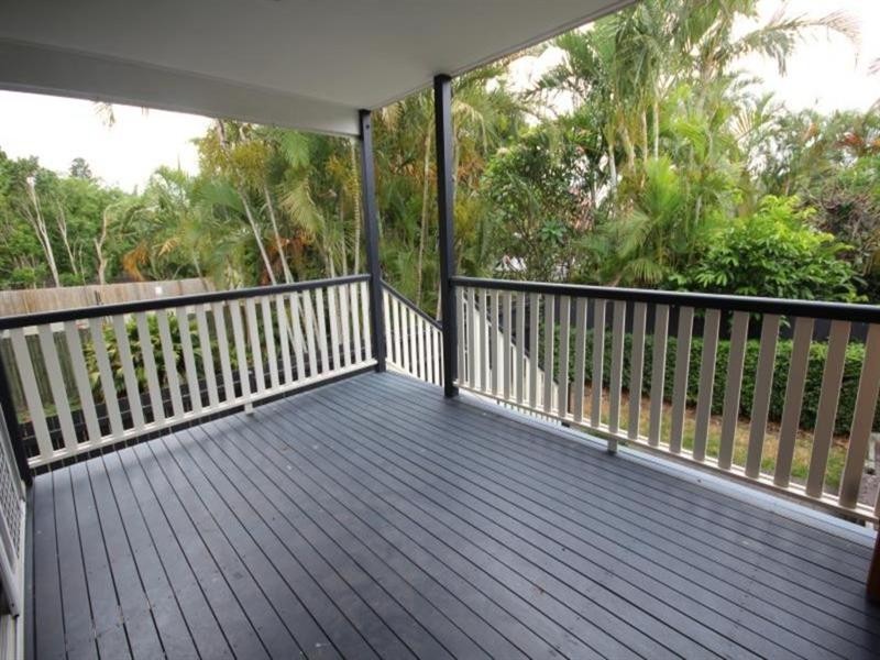 3 Coonara Street, Holland Park QLD 4121