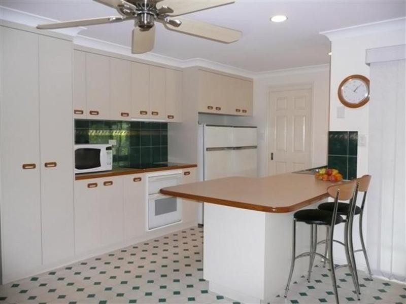 21 Wyncroft Street, Holland Park QLD 4121