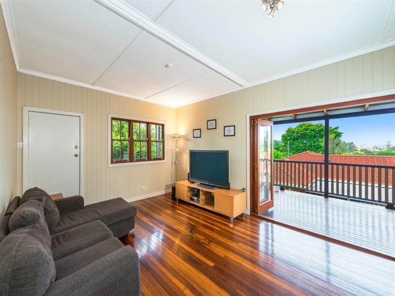 43 Gatton Street, Mount Gravatt East QLD 4122