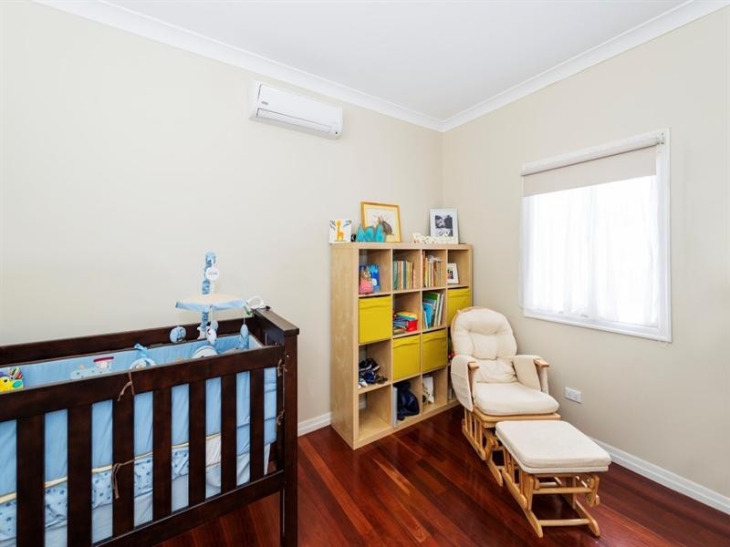 43 Gatton Street, Mount Gravatt East QLD 4122