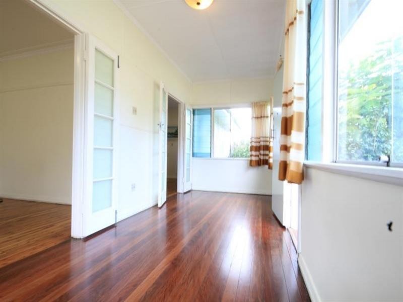 62 Harold Street, Holland Park QLD 4121