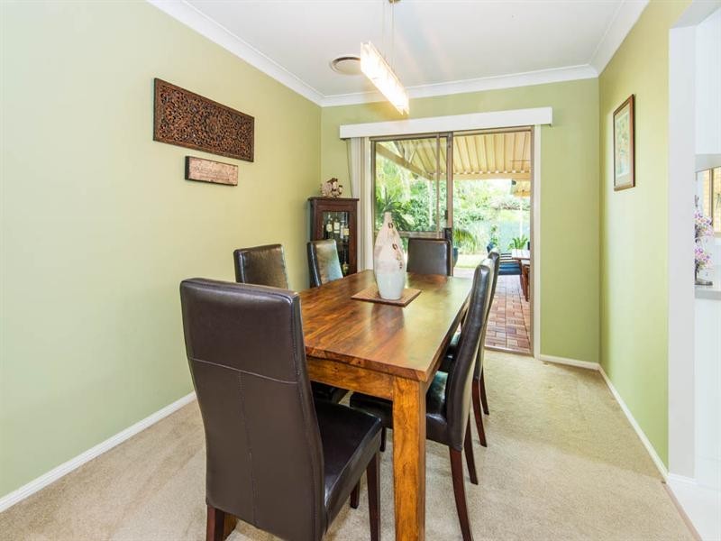 27 Nardie Street, Eight Mile Plains QLD 4113