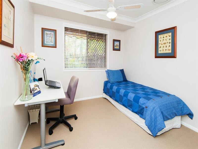 27 Nardie Street, Eight Mile Plains QLD 4113