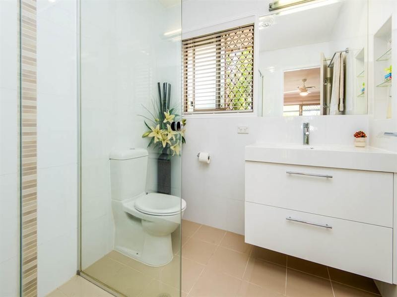 27 Nardie Street, Eight Mile Plains QLD 4113