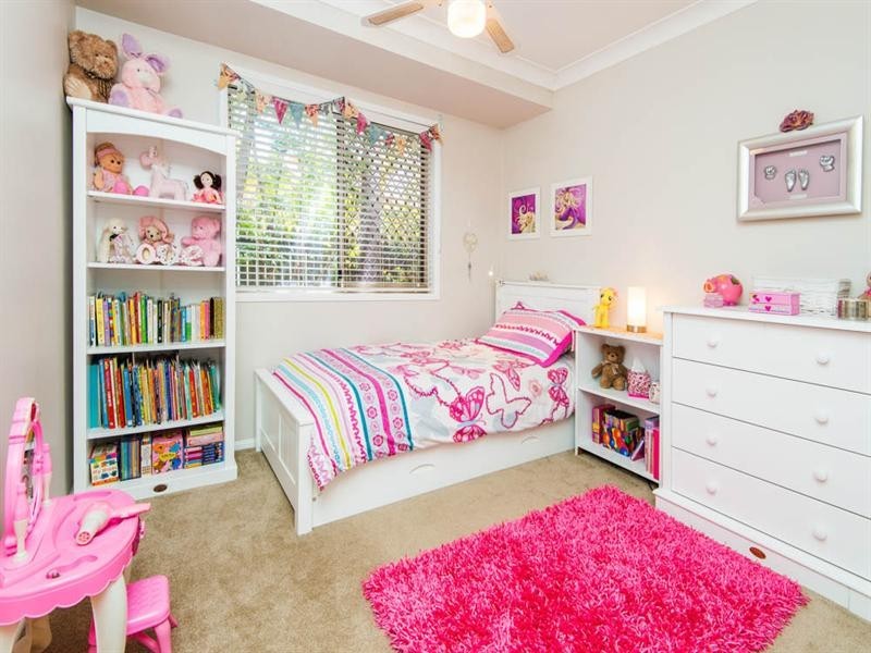 27 Nardie Street, Eight Mile Plains QLD 4113