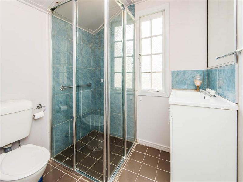 96 Birdwood Road, Holland Park West QLD 4121