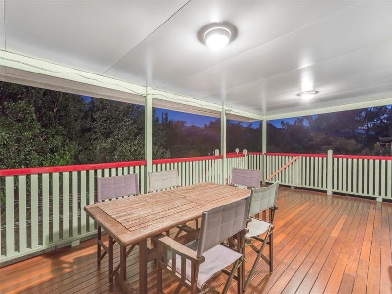 178 Sterculia Avenue, Holland Park West QLD 4121