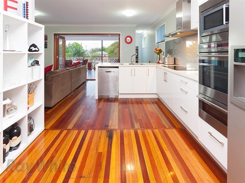 20 Corn Street, Holland Park West QLD 4121