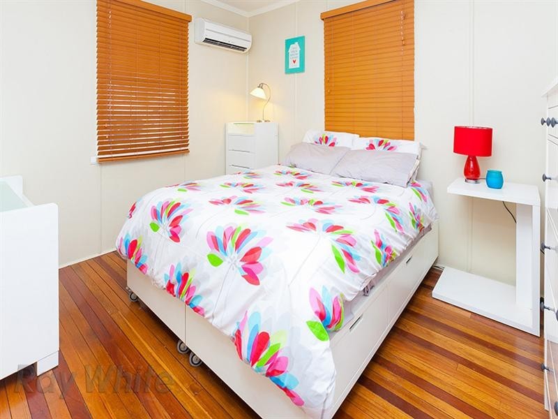 20 Corn Street, Holland Park West QLD 4121