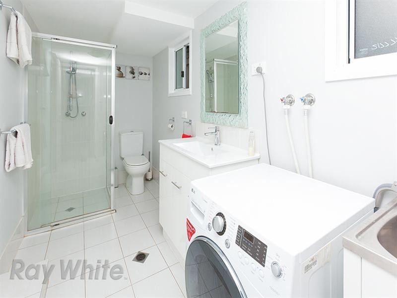 20 Corn Street, Holland Park West QLD 4121