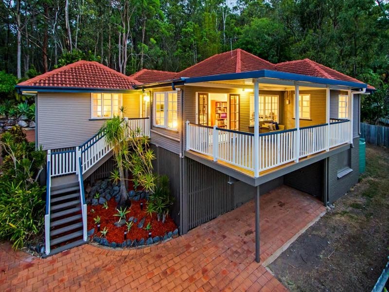 74 Mountain Street, Mount Gravatt QLD 4122