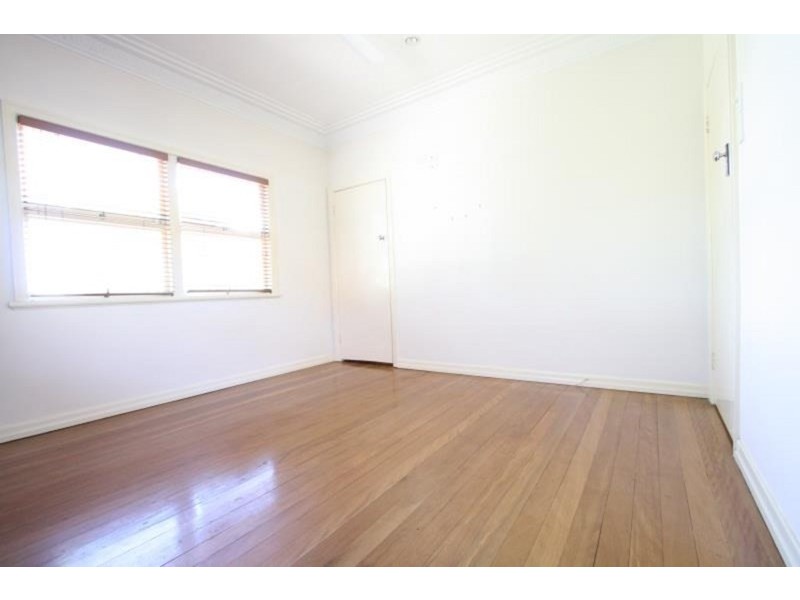 18 Hicks Street, Mount Gravatt East QLD 4122