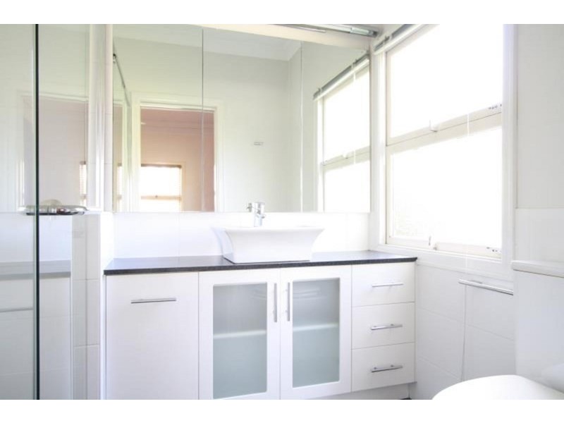 18 Hicks Street, Mount Gravatt East QLD 4122