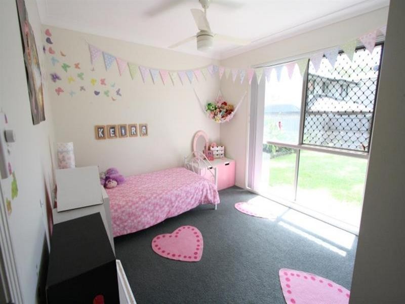 34 Friend Street, Gumdale QLD 4154