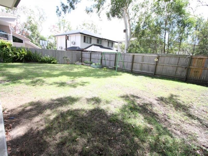 34 Friend Street, Gumdale QLD 4154