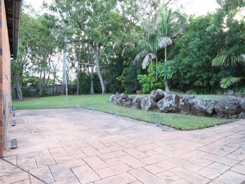 707 Cavendish Road, Holland Park QLD 4121