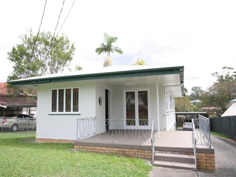 9 Arunta Street, Tarragindi QLD 4121