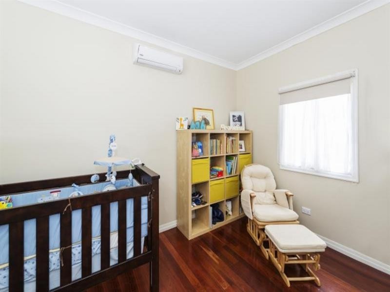 43 Gatton Street, Mount Gravatt East QLD 4122