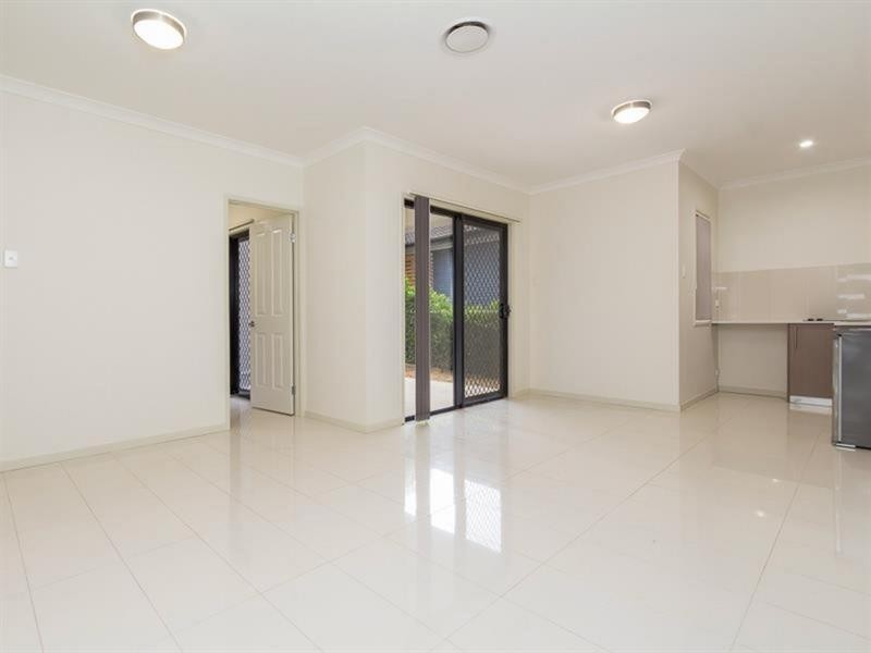 45 Latimer Street, Greenslopes QLD 4120