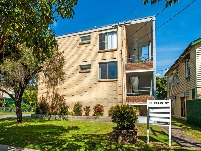 1/33 Ellis Street, Greenslopes QLD 4120