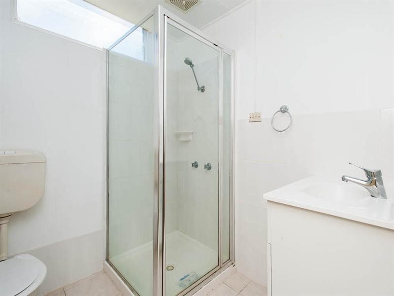 1/33 Ellis Street, Greenslopes QLD 4120