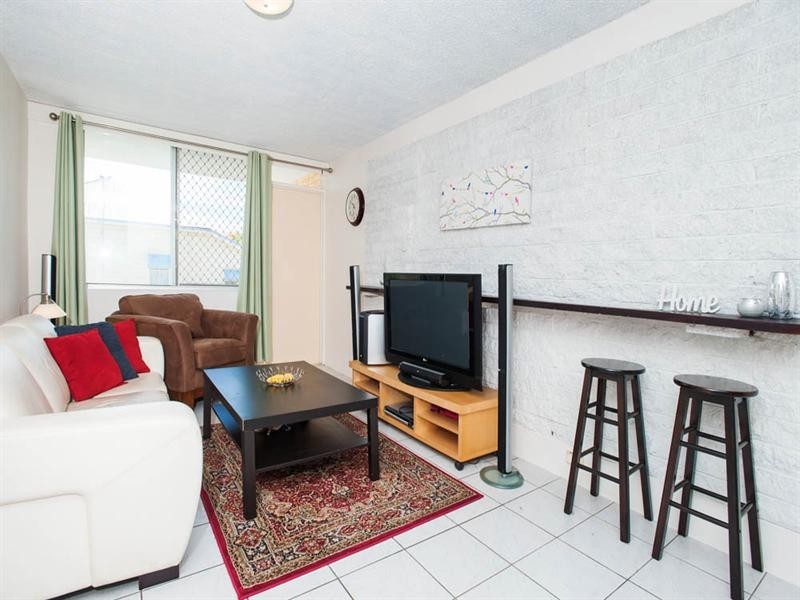 1/33 Ellis Street, Greenslopes QLD 4120
