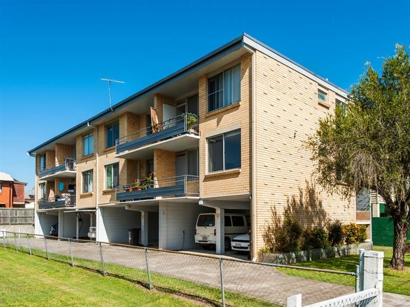 1/33 Ellis Street, Greenslopes QLD 4120