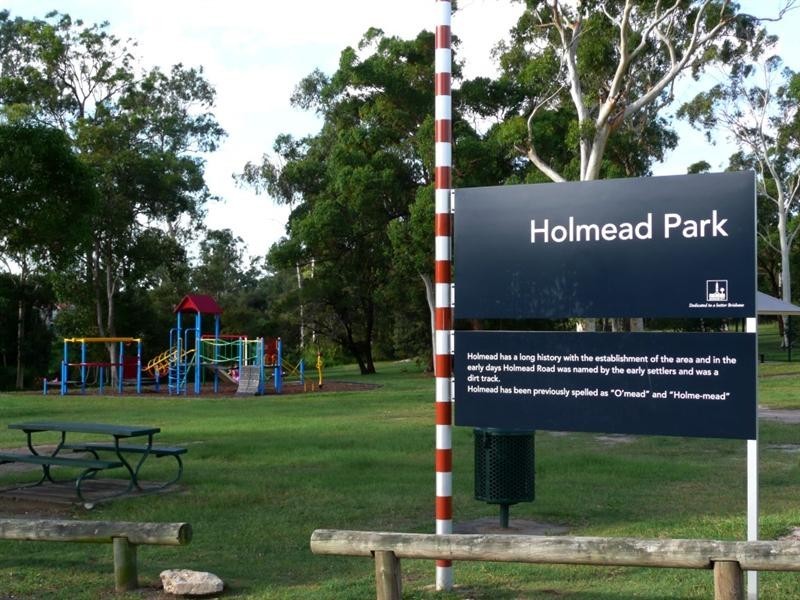 45 Nardie Street, Eight Mile Plains QLD 4113