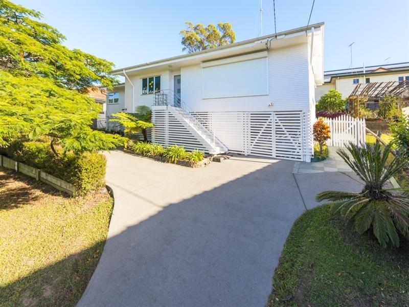 114 Creek Road, Mount Gravatt East QLD 4122