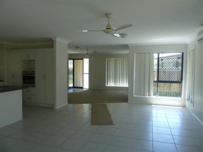 24 Brown Street, Moggill QLD 4070