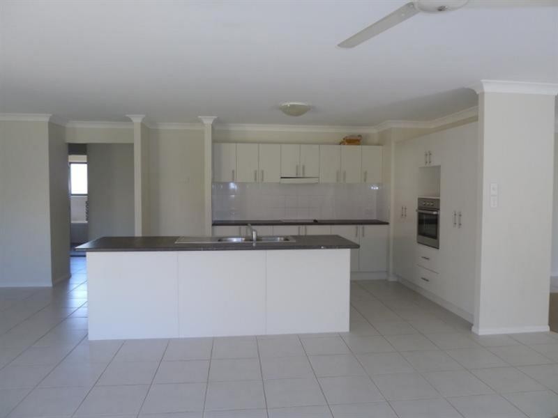 24 Brown Street, Moggill QLD 4070