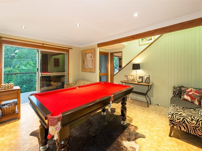 4 Odessa Street, Holland Park West QLD 4121