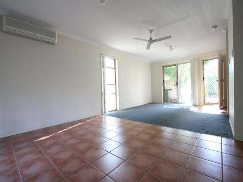 22/29 Oatland Crescent, Holland Park West QLD 4121