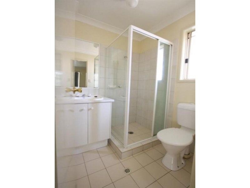 3 Cedar Street, Greenslopes QLD 4120