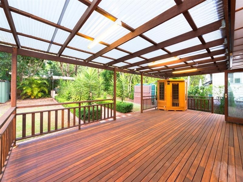 66 Galsworthy Street, Holland Park West QLD 4121