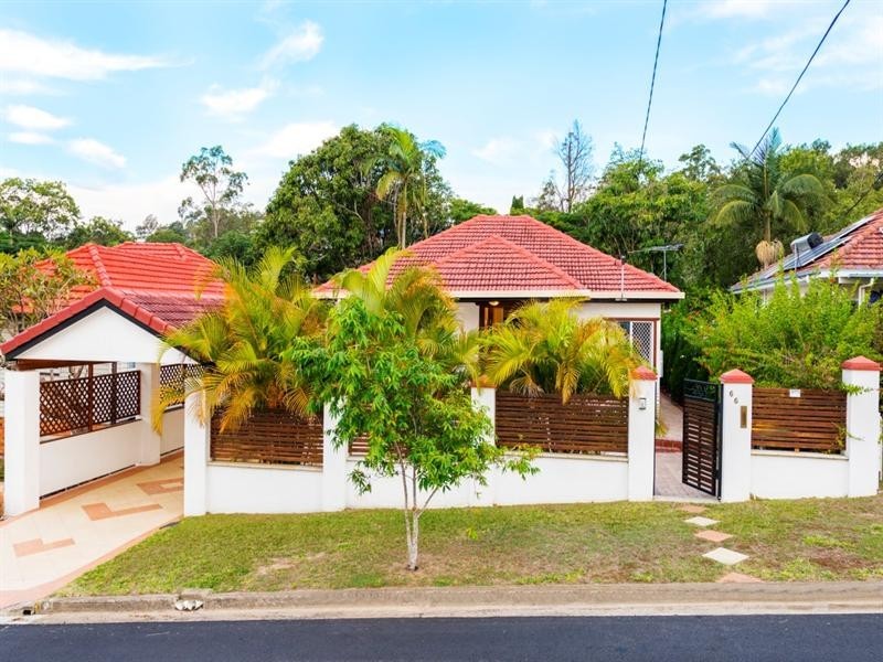 66 Galsworthy Street, Holland Park West QLD 4121
