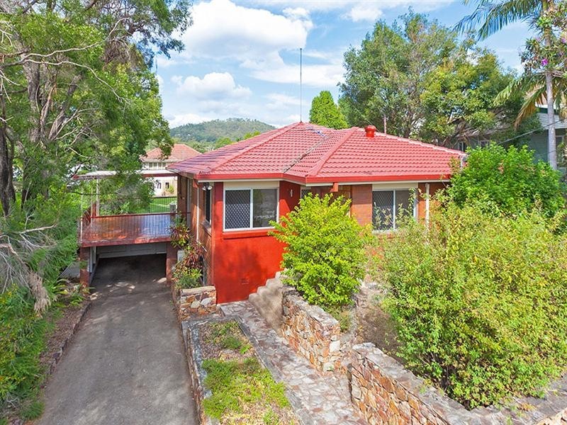 147 Nursery Road, Holland Park West QLD 4121
