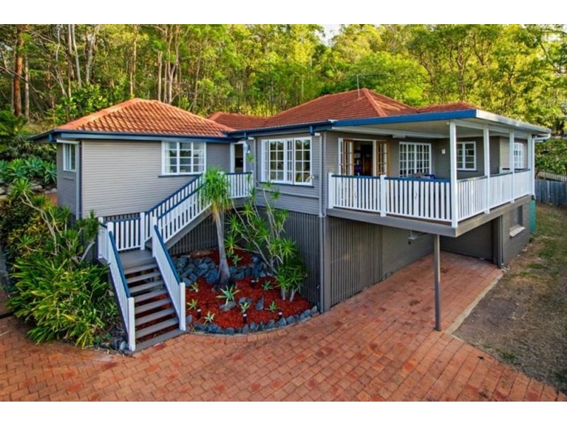 74 Mountain Street, Mount Gravatt QLD 4122