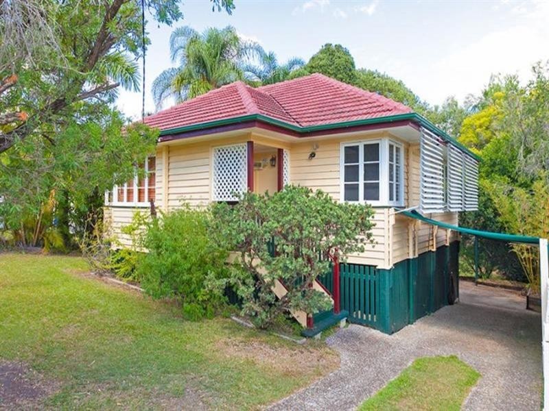 31 Steele Street, Holland Park QLD 4121