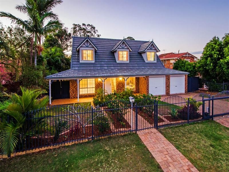 14 Blue Grass Crescent, Eight Mile Plains QLD 4113