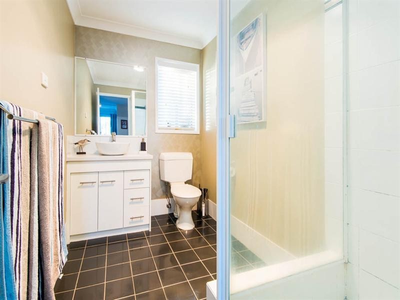 14 Blue Grass Crescent, Eight Mile Plains QLD 4113