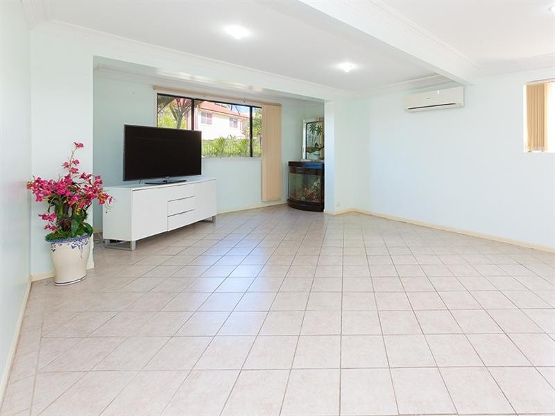 46 Portulaca Street, Macgregor QLD 4109